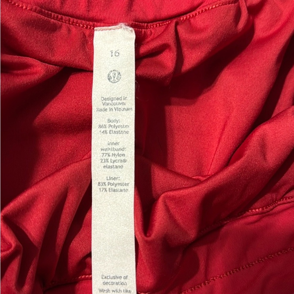 Lululemon Track That 5” - Picture 2 of 3